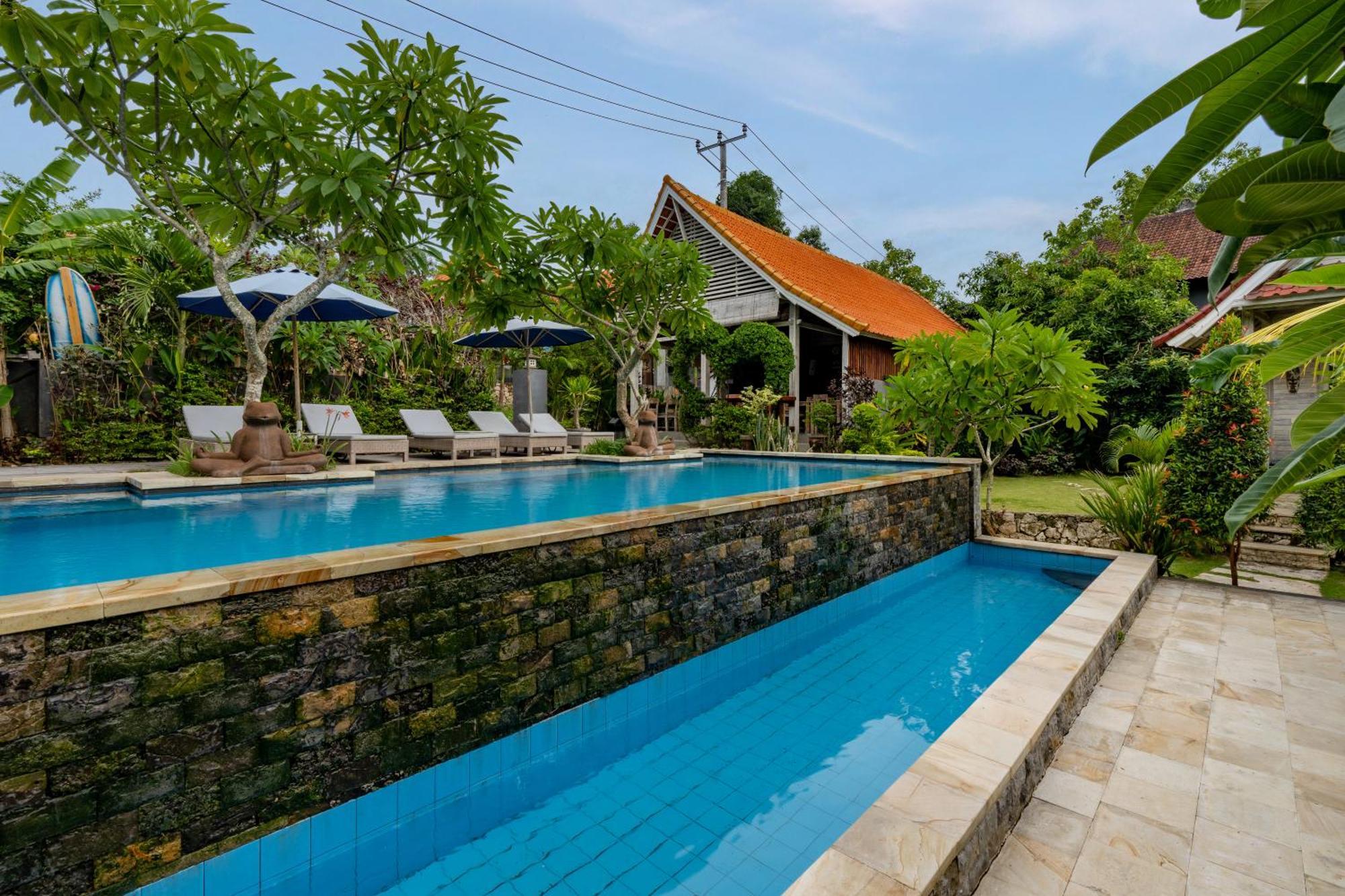 Le Biu Garden View Hotel นูซาเลมโบงัน ภายนอก รูปภาพ