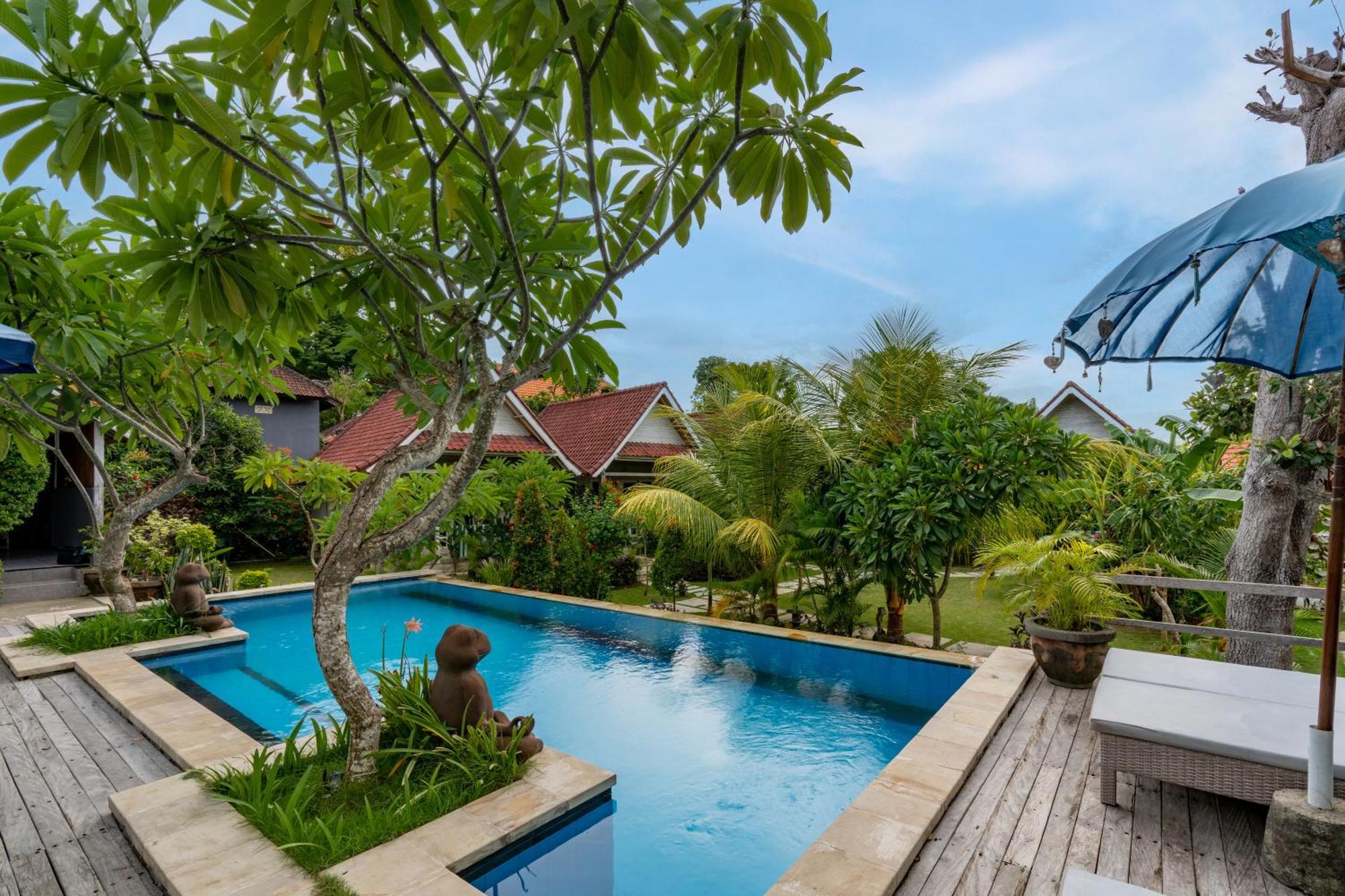 Le Biu Garden View Hotel นูซาเลมโบงัน ภายนอก รูปภาพ