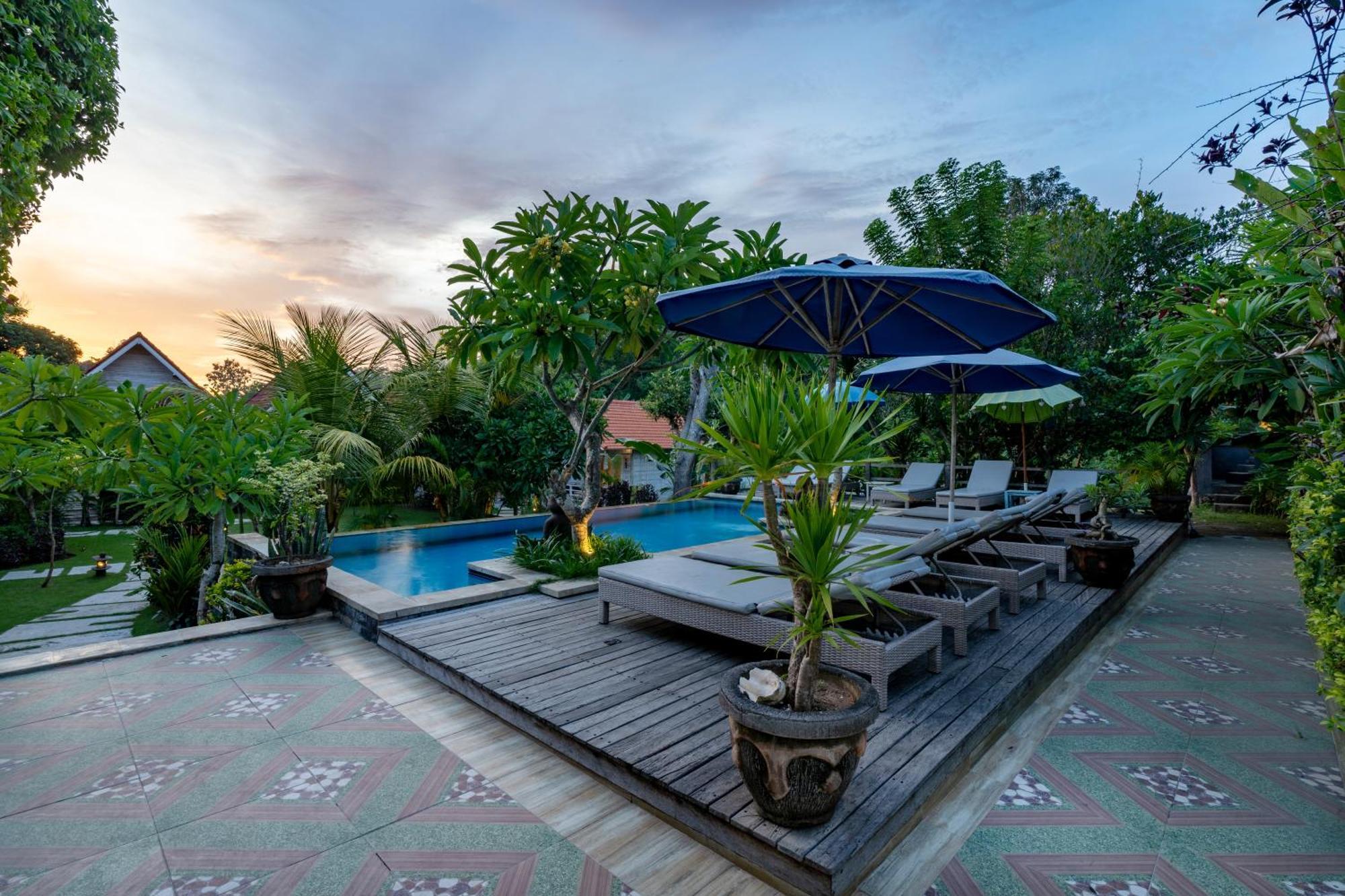 Le Biu Garden View Hotel นูซาเลมโบงัน ภายนอก รูปภาพ