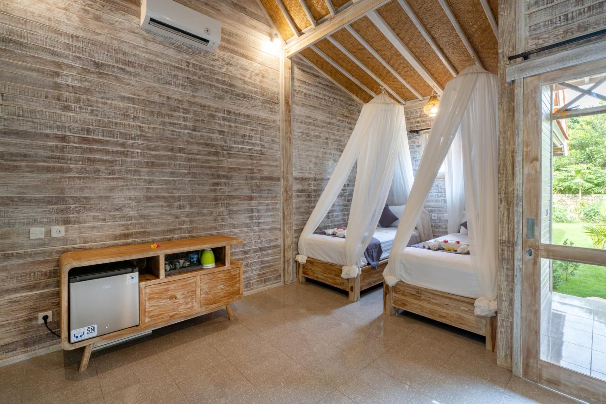 Le Biu Garden View Hotel นูซาเลมโบงัน ภายนอก รูปภาพ