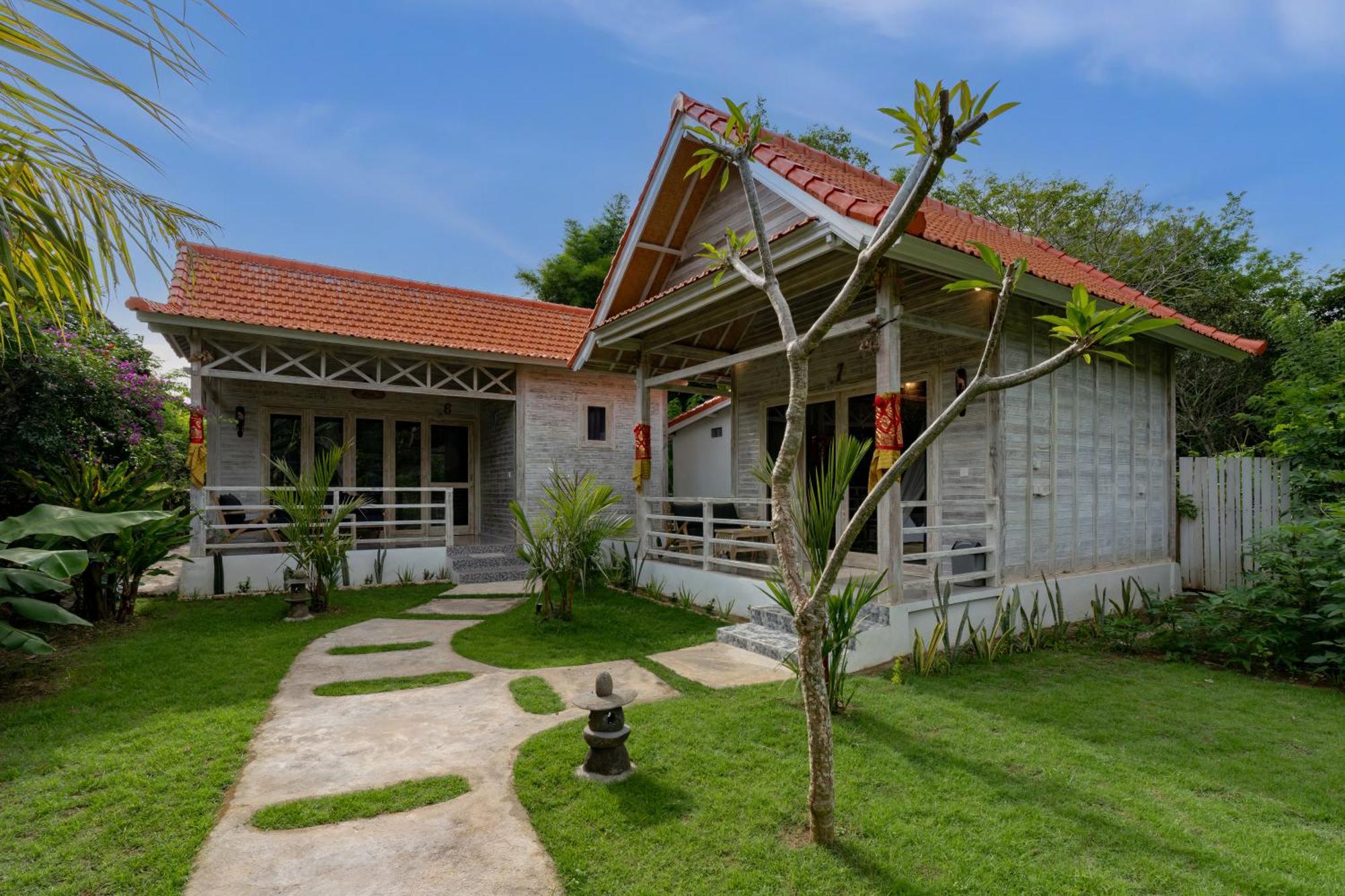 Le Biu Garden View Hotel นูซาเลมโบงัน ภายนอก รูปภาพ